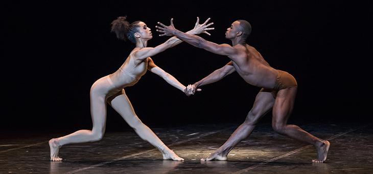 Archivé: OPERA ROYAL DE VERSAILLES – BÉJART BALLET LAUSANNE : BÉJART FÊTE MAURICE