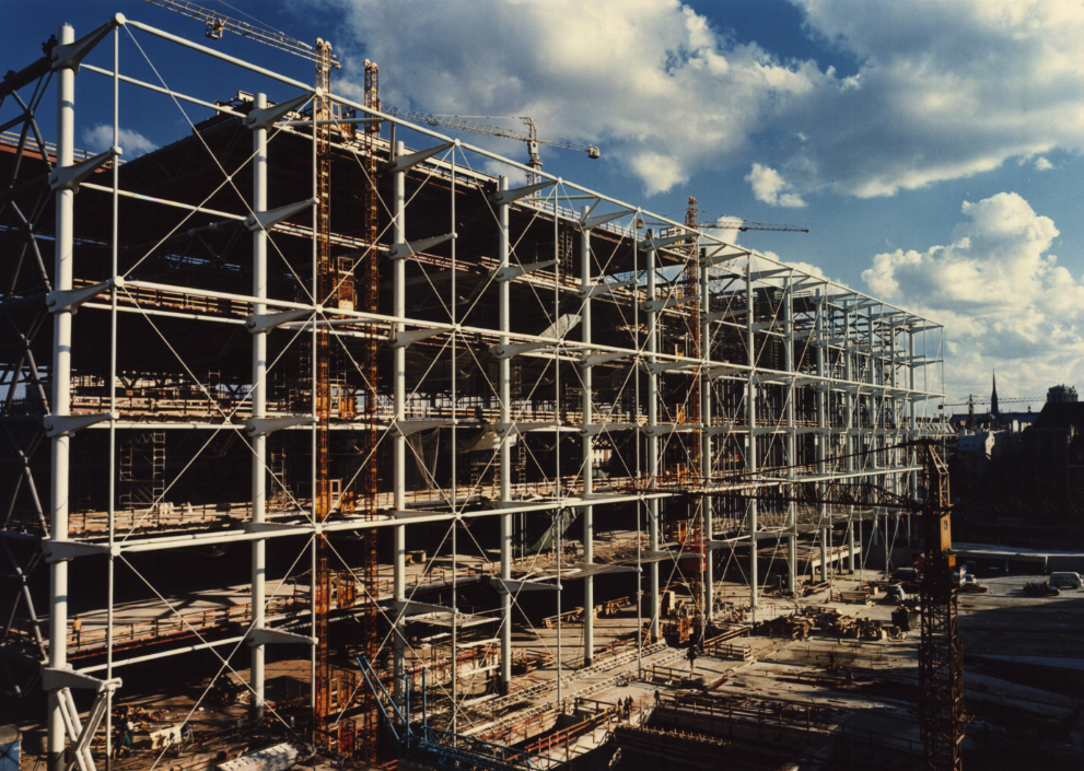 Archivé: Le laboratoire d’histoire permanente du Centre Pompidou /  Antoine de Baecque