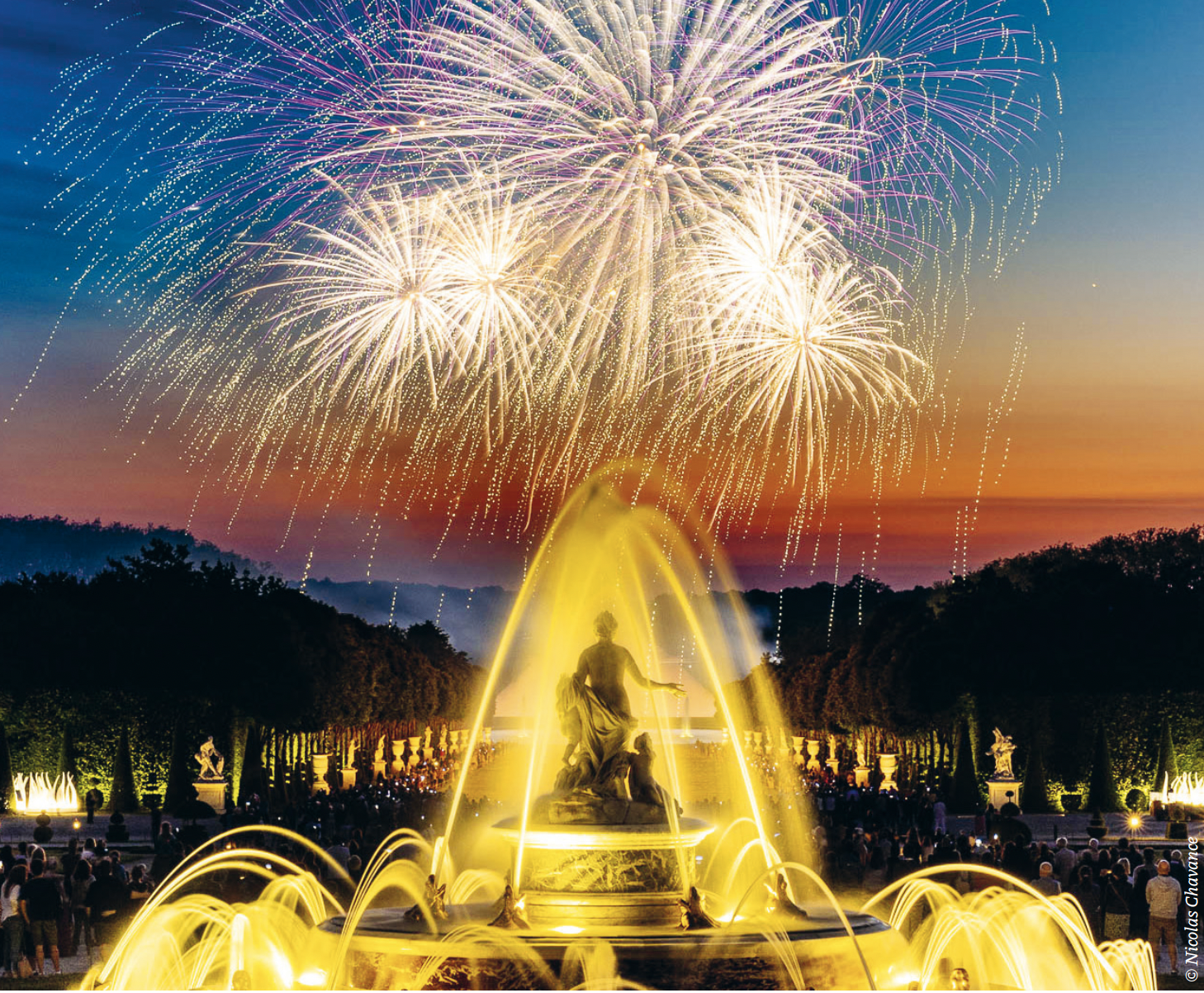 LES GRANDES EAUX NOCTURNES DU CHÂTEAU DE VERSAILLES