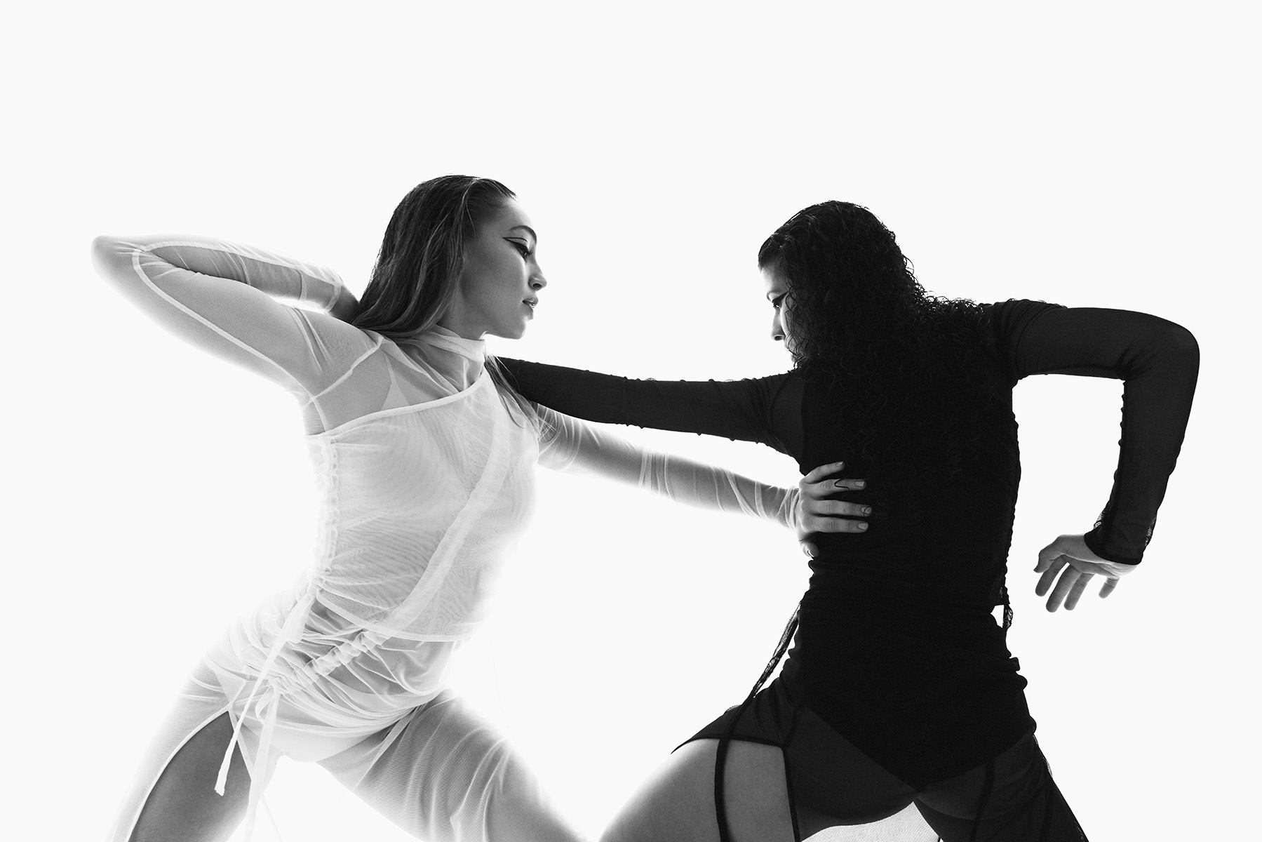Love Lock/Impermanence : Melanie Lane – Rafael Bonachela – Sydney Dance Company