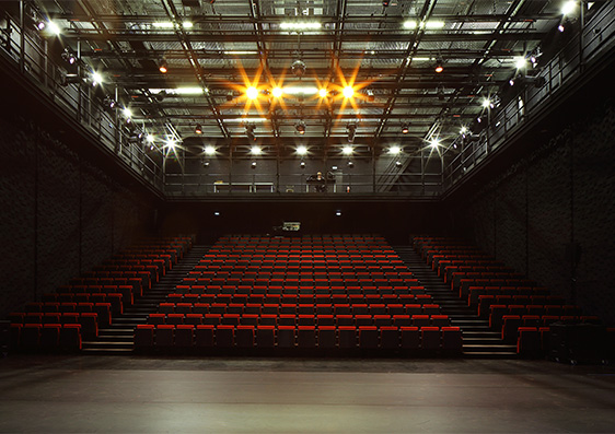 Onbashira Diptych : Skid et Thr(o)ugh