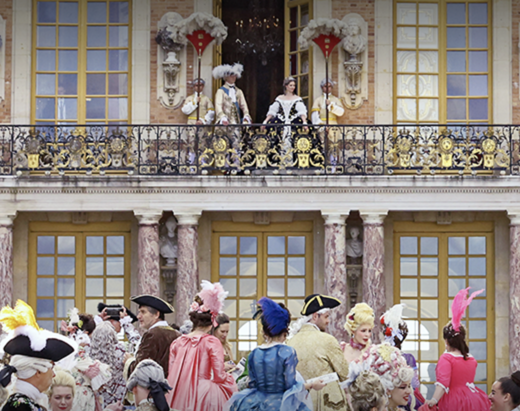 Les Fêtes galantes – 10e édition anniversaire – Soirée dansante et costumée à la Galerie des glaces